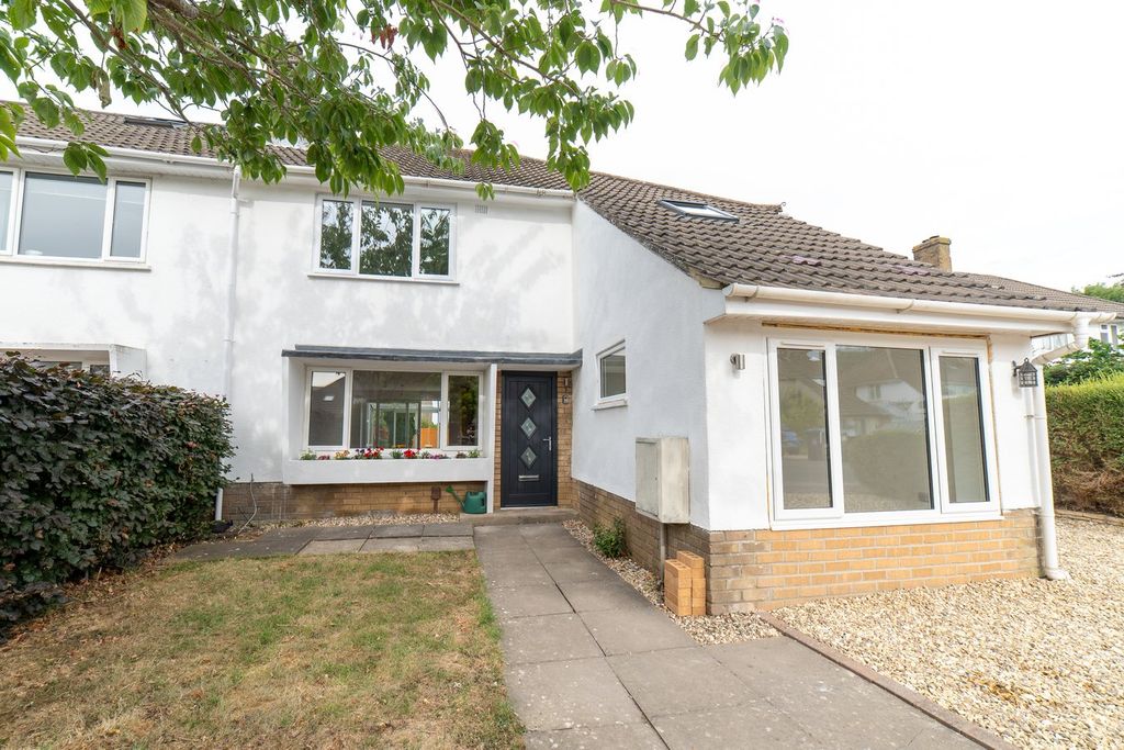 Property photo 1 of 23