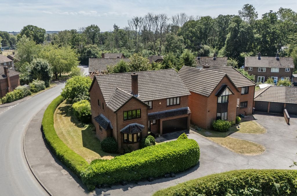 Property photo 1 of 17 1486070-1-6A4Fa46...