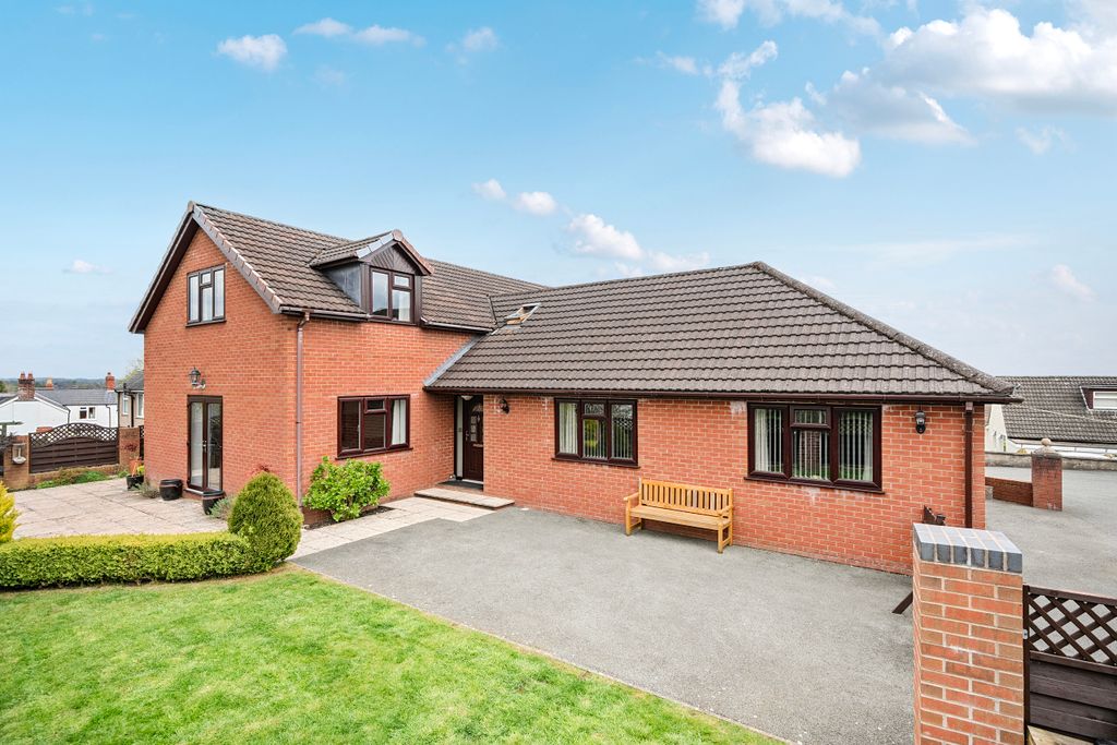 Property photo 1 of 27 1278289 (10)
