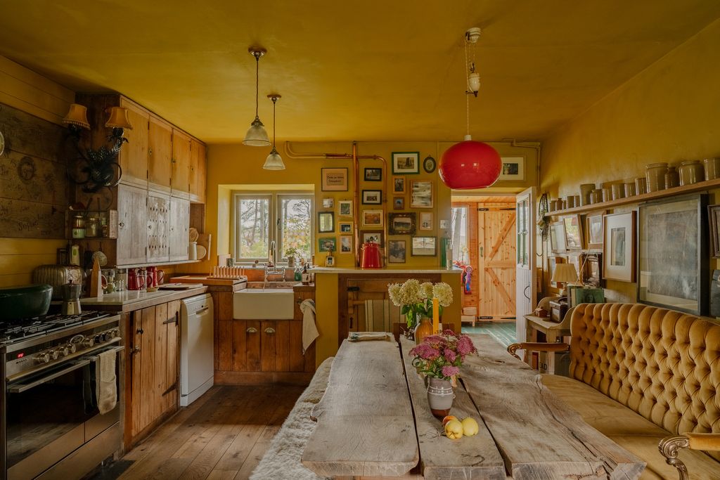 Property photo 3 of 35 314740 - _A741757-Hdr.Jpg