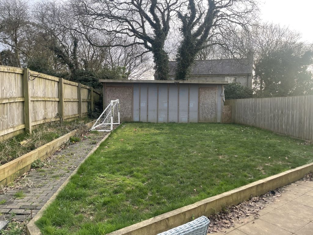 Property photo 2 of 10 5102931