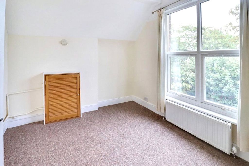 Property photo 3 of 9 Picture No. 20