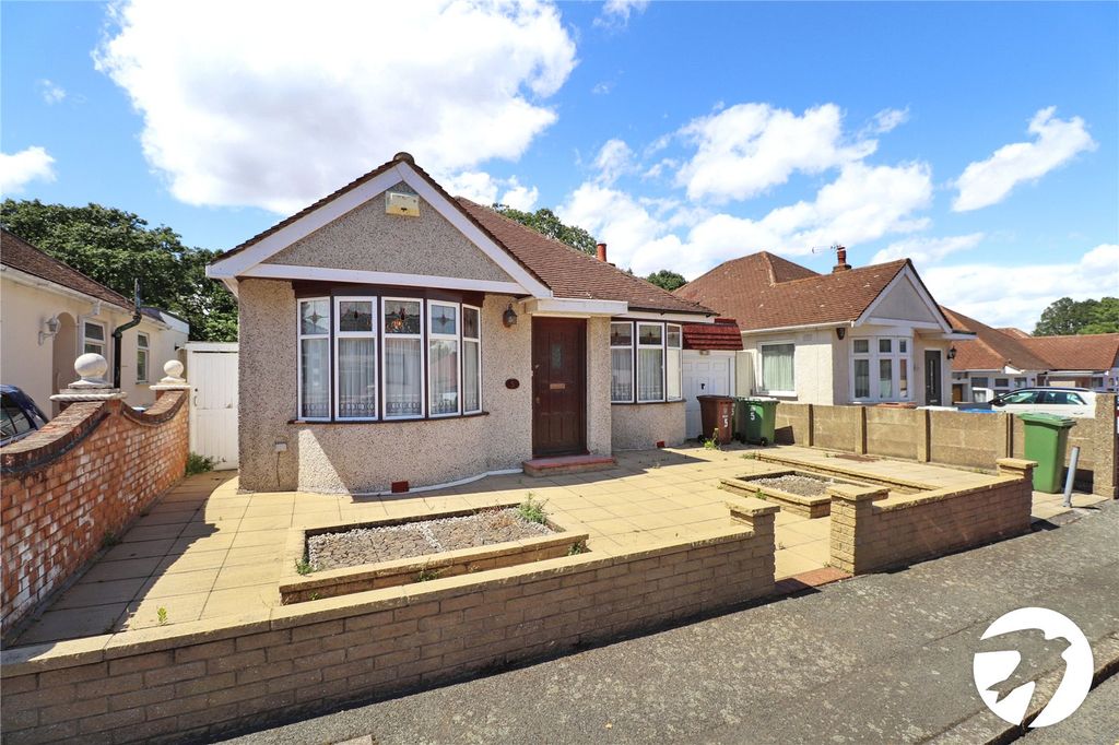 Property photo 1 of 14 Picture No. 15