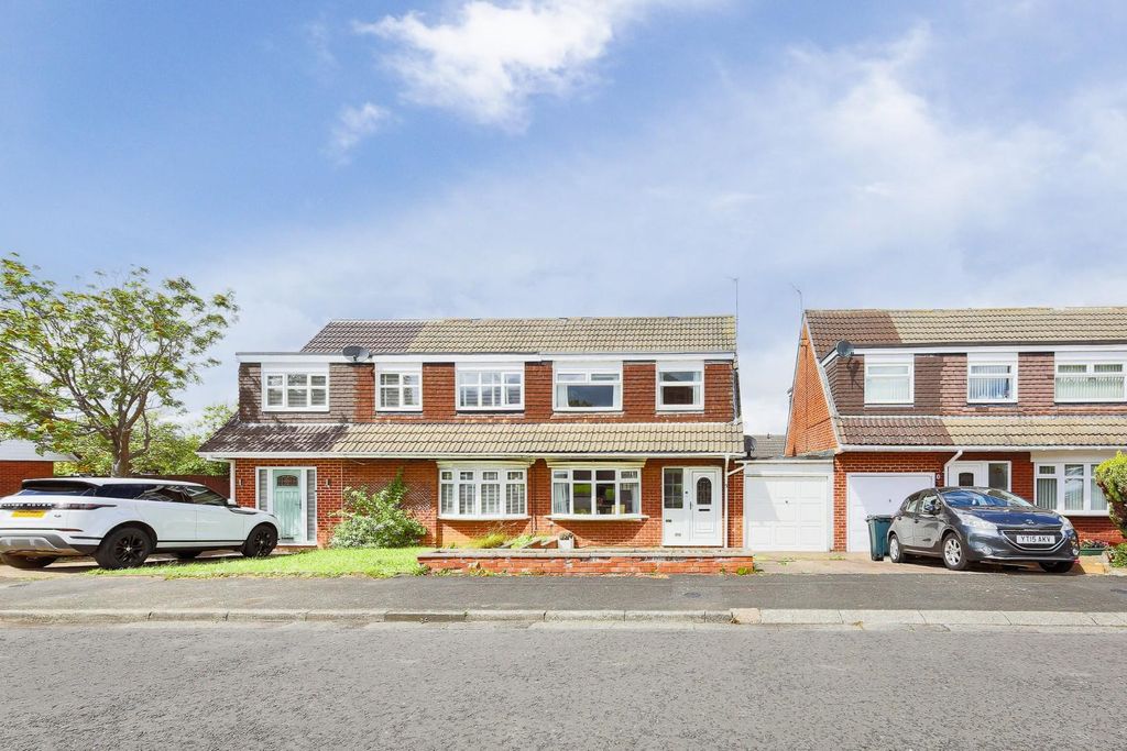 Property photo 1 of 16 Front Externa