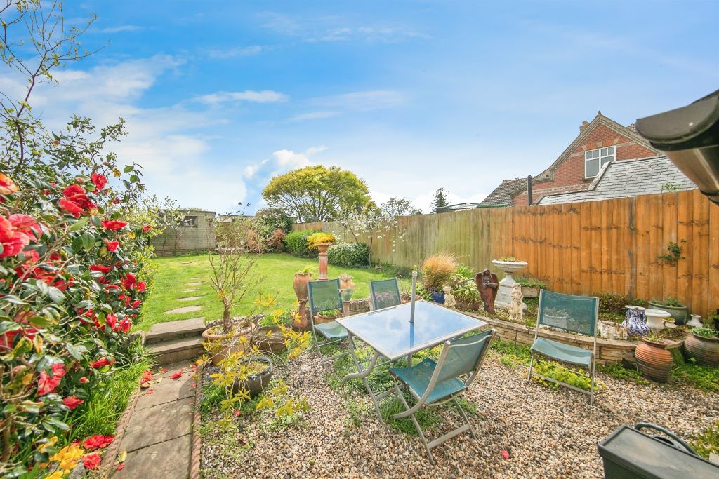 Property photo 1 of 22