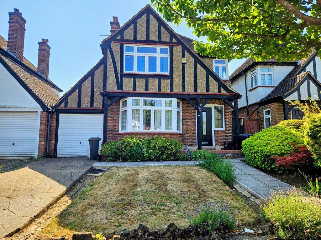 Property photo 1 of 11