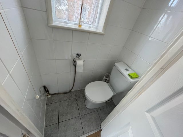 Additional image 7 of 3 bed semi-detached house to rentStockingstone Road, Luton LU2