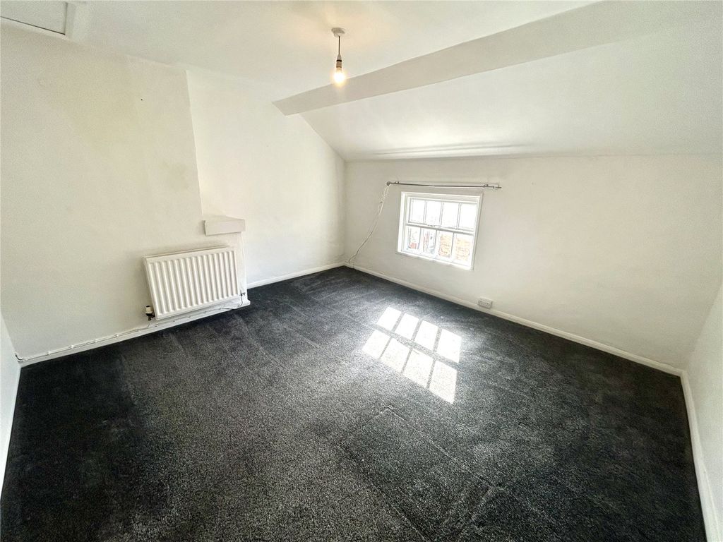 Additional image 6 of 3 bed terraced house to rentCommercial Street, Newtown, Powys SY16