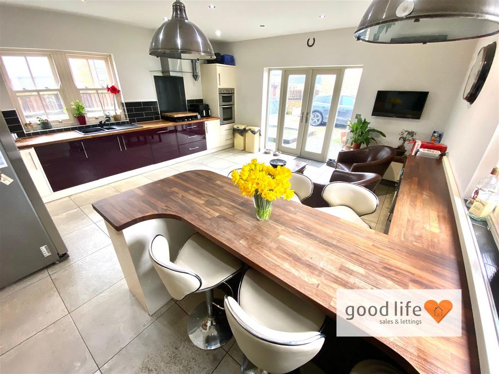 Property photo 1 of 38 20260204_121914985_Ios6Overthehill.Jpg