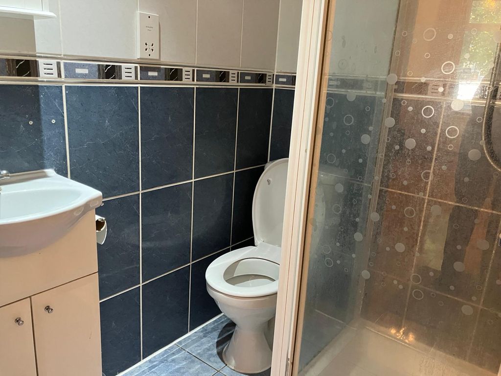 Property photo 3 of 3