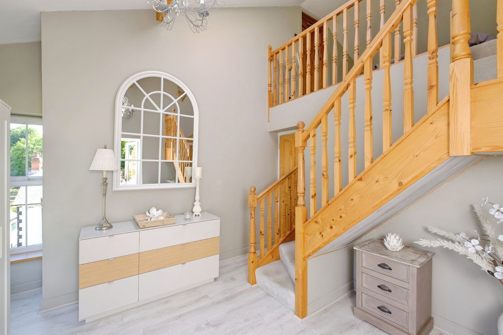 Additional image 12 of 4 bed detached house for saleViaduct Road, Garndiffaith, Pontypool NP4