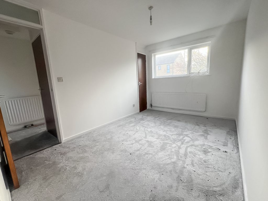 Property photo 3 of 6 Alwent Road Ewemove-2