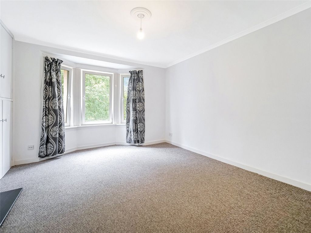 Property photo 2 of 18 Picture No. 02