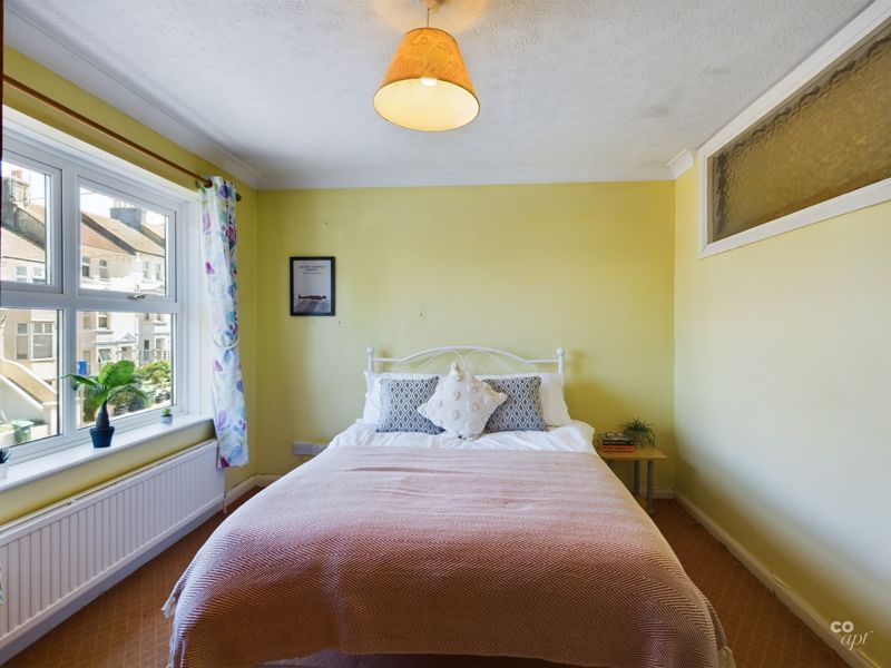 Property photo 3 of 11 Photo 13