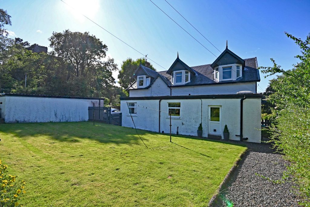 Property photo 3 of 38 4264926