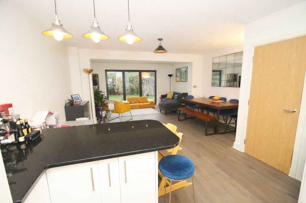 Property photo 2 of 18 Photo 2