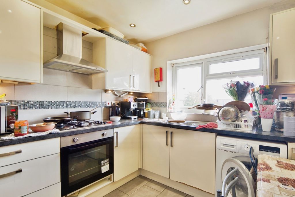 Property photo 2 of 10 Pbox-Img.Jpg