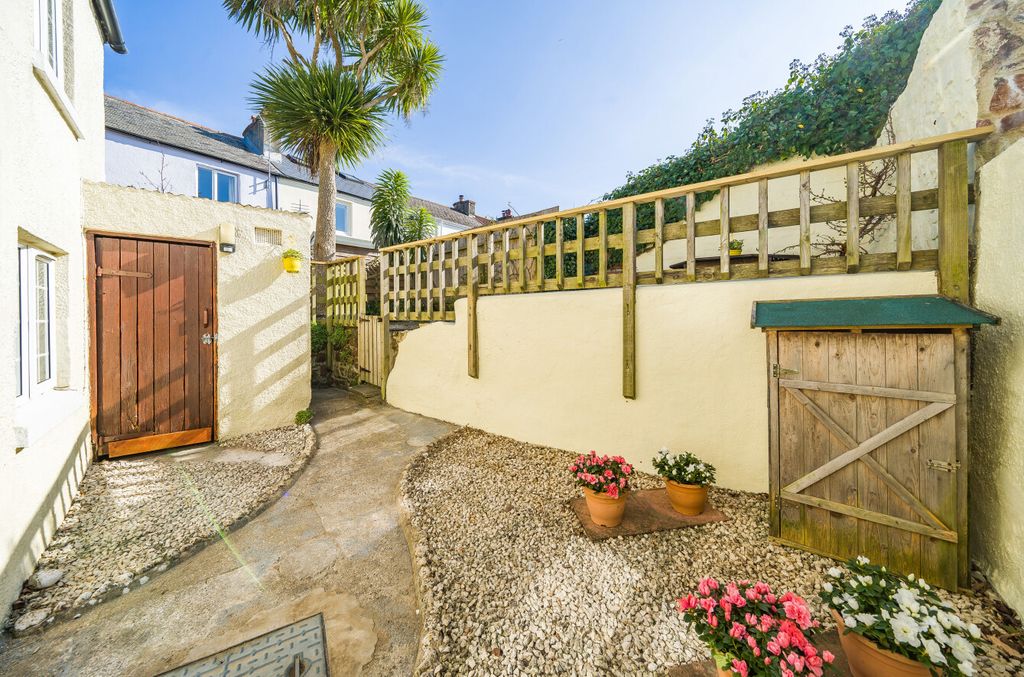 Property photo 2 of 16 1265889 (9).Jpg