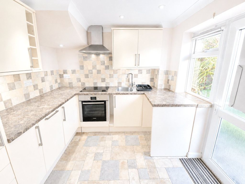 Property photo 2 of 13 Picture No. 22