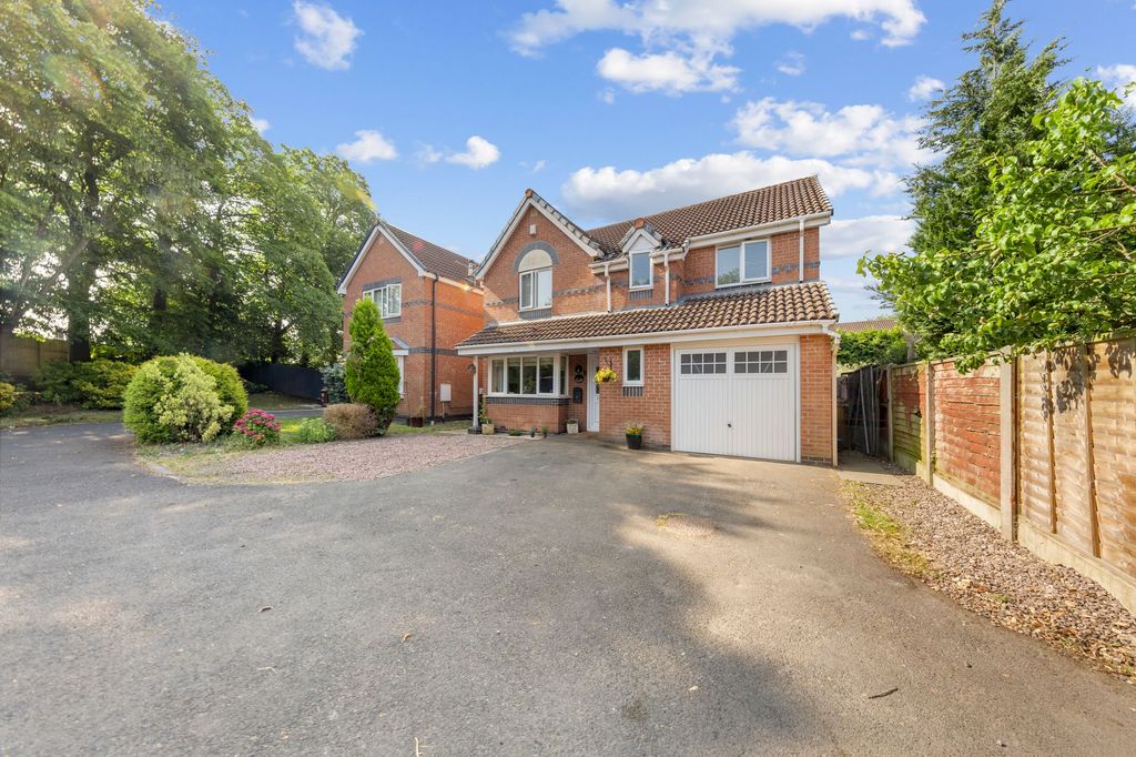 Property photo 1 of 25