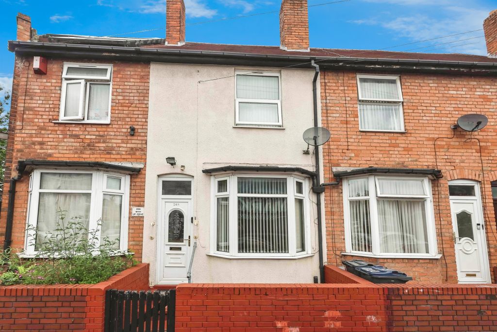 Property photo 1 of 17