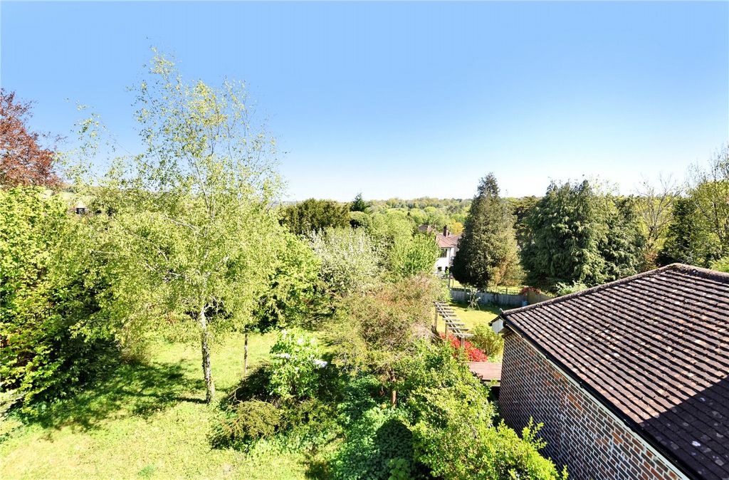 Property photo 2 of 23 Picture No. 02