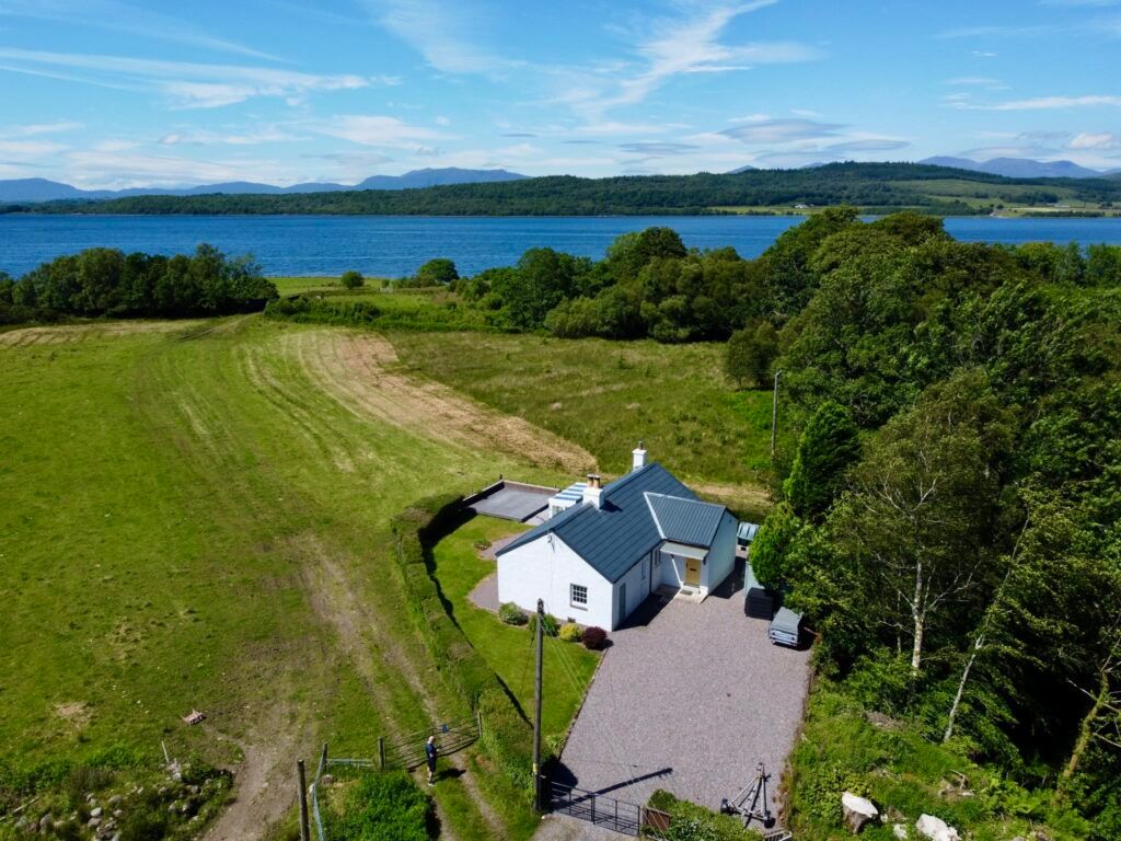 Property photo 1 of 34