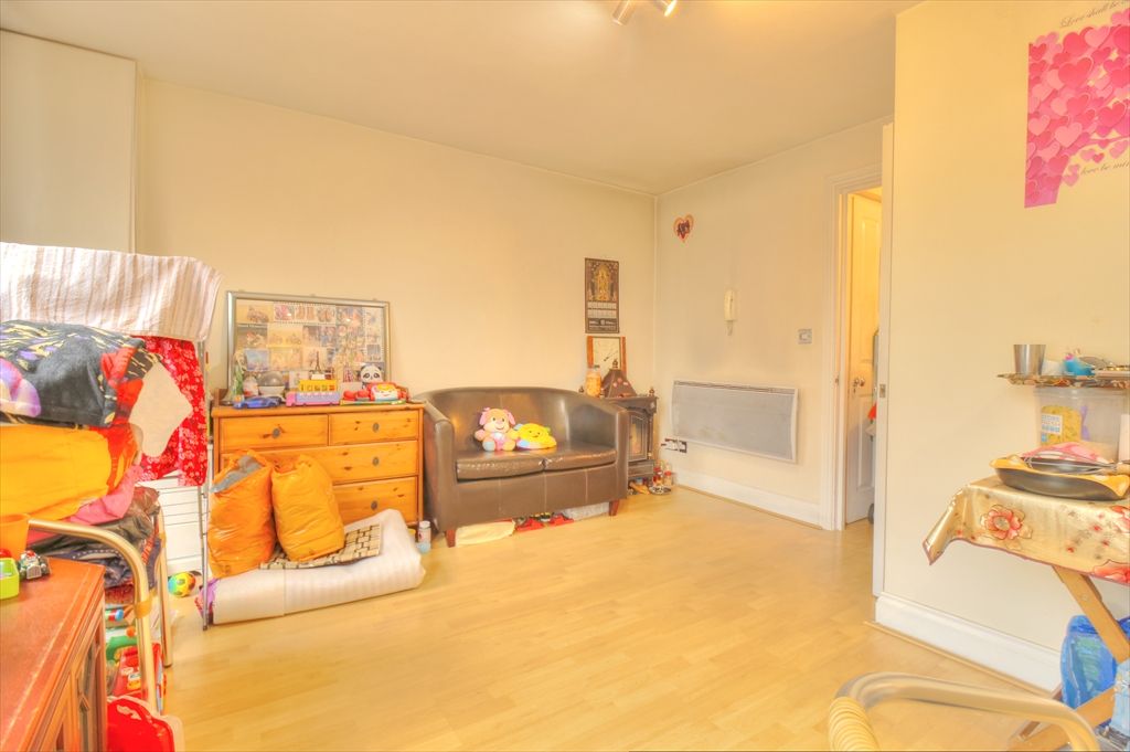 Property photo 3 of 7