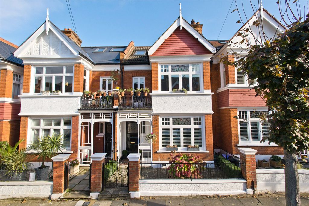 Property photo 2 of 16 Picture No. 05