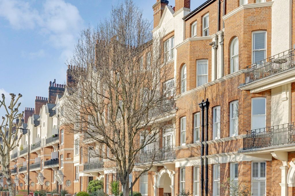 Property photo 1 of 9 Picture No. 15