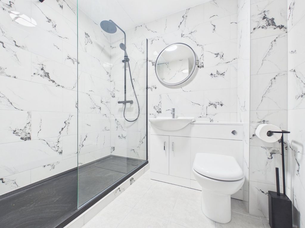 Property photo 2 of 13 Picture No. 01