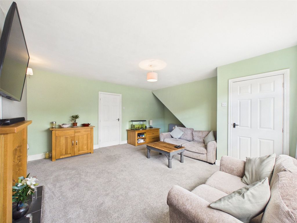Property photo 2 of 18 Picture No. 06