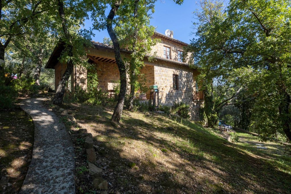 Property photo 1 of 27