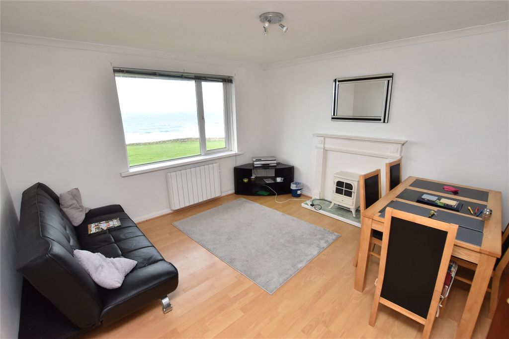 Property photo 3 of 7 Picture No. 05