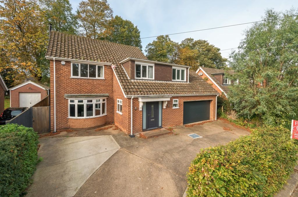 Property photo 1 of 22 1044502 Ele (1)