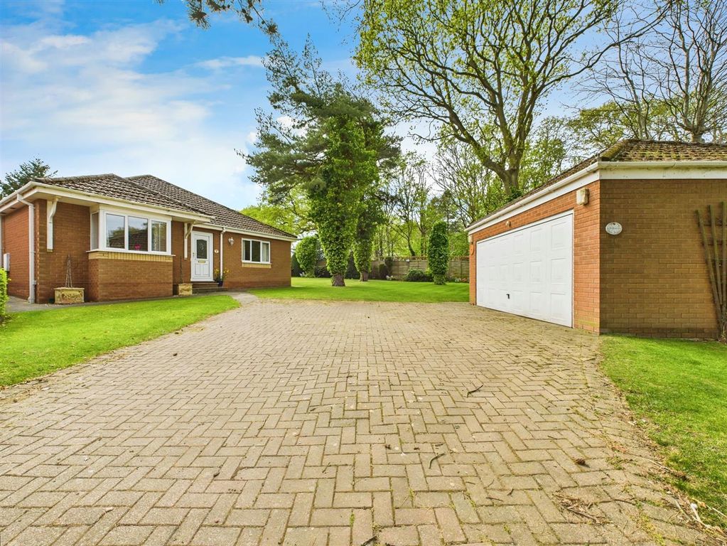 Property photo 1 of 19 Front