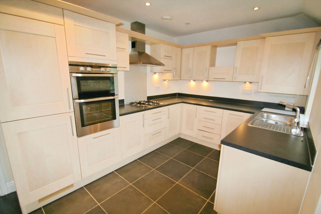 Property photo 3 of 11 2Bd58Cbf-Img_867_2_Original