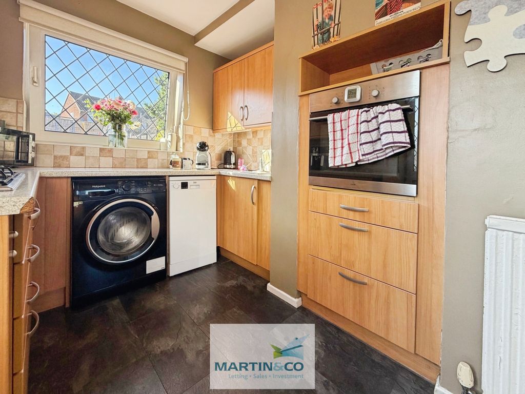 Property photo 2 of 14 7Df38947-51-490C-B0Ec-Bca9C64C5D3E-788-00000093603