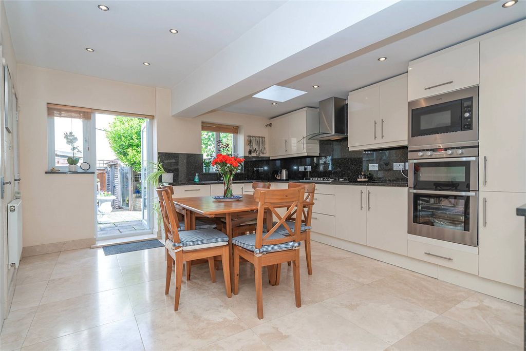 Property photo 1 of 18 Kitchen A