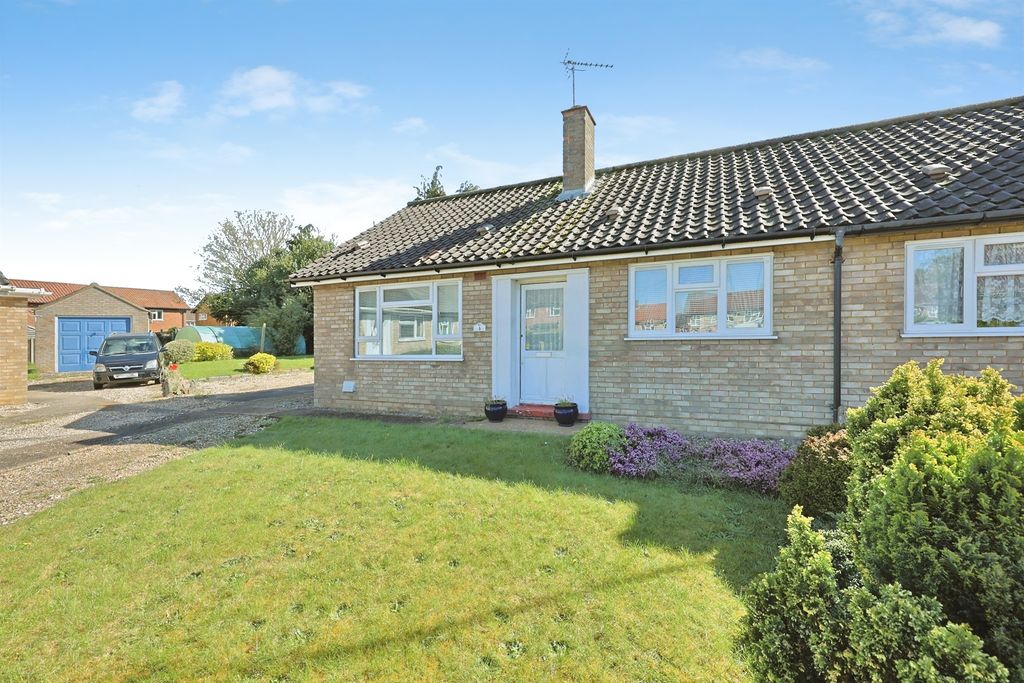 Property photo 2 of 19