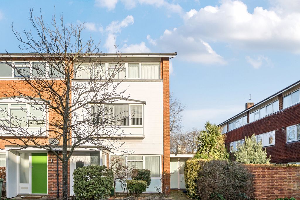 Property photo 1 of 16 Floorplan