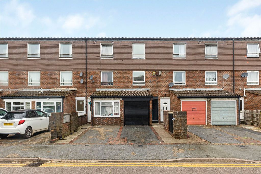 Property photo 2 of 12 Picture No. 24