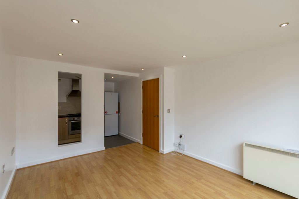 Property photo 3 of 8 Img_6799_1