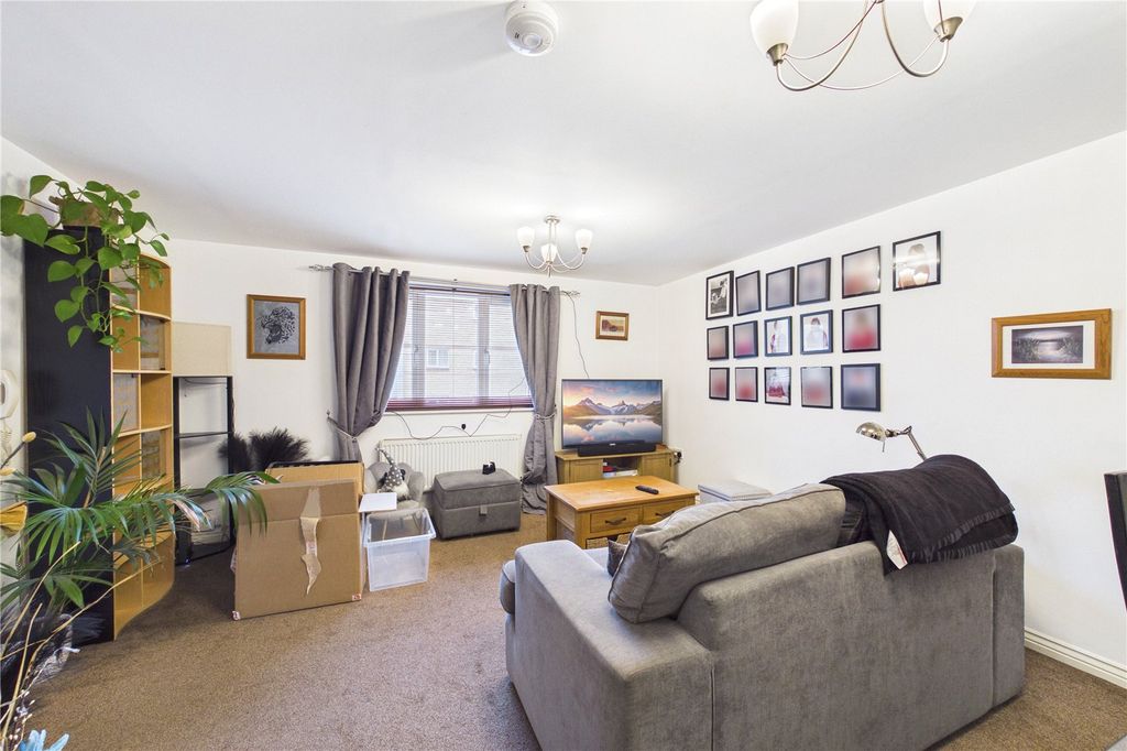 Property photo 2 of 10 Picture No. 20