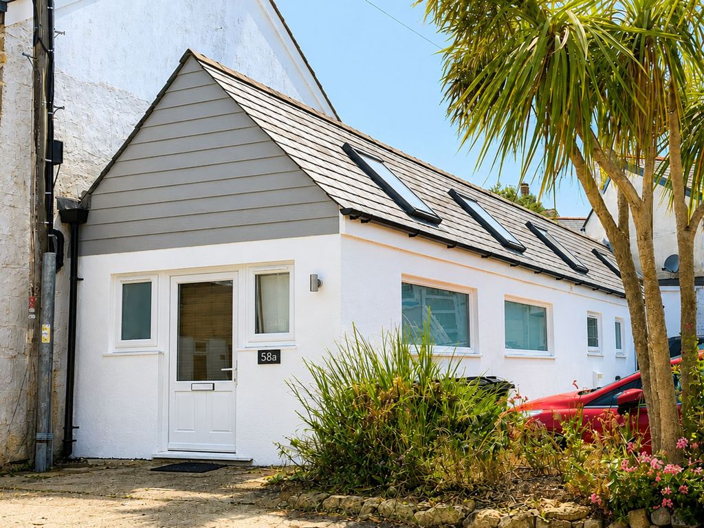 Property photo 1 of 11 External