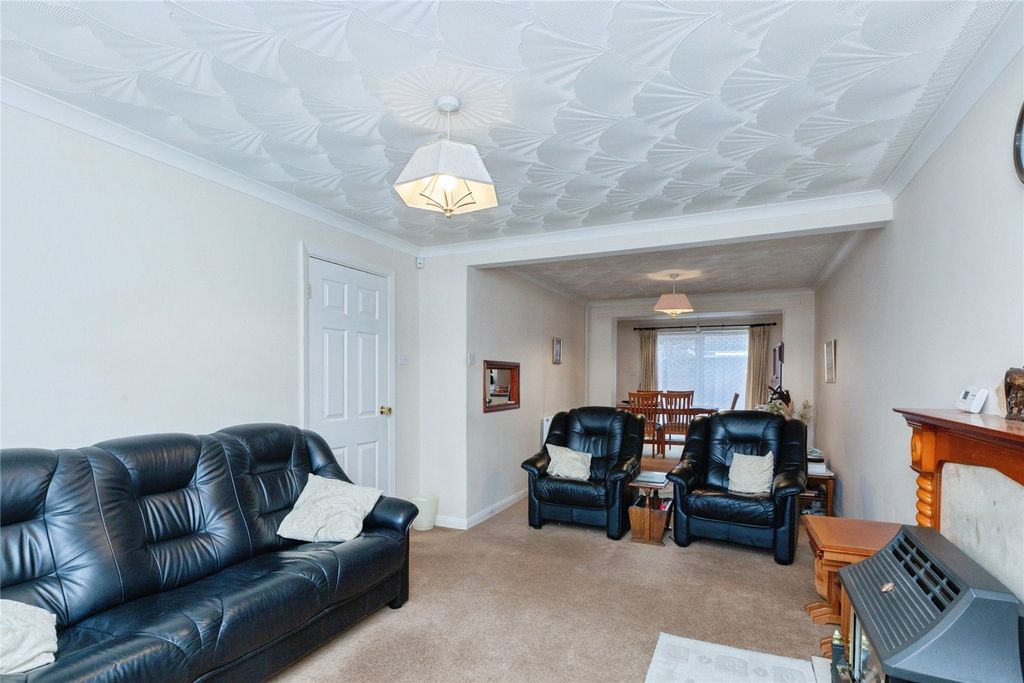 Property photo 2 of 19 Picture No. 03