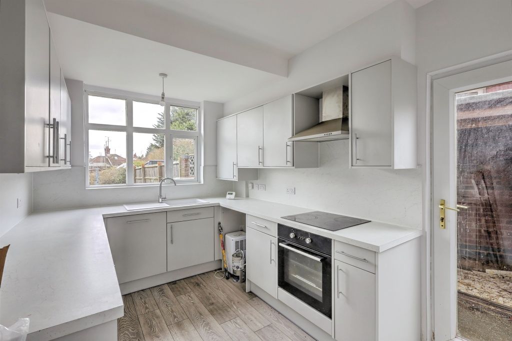 Property photo 2 of 21