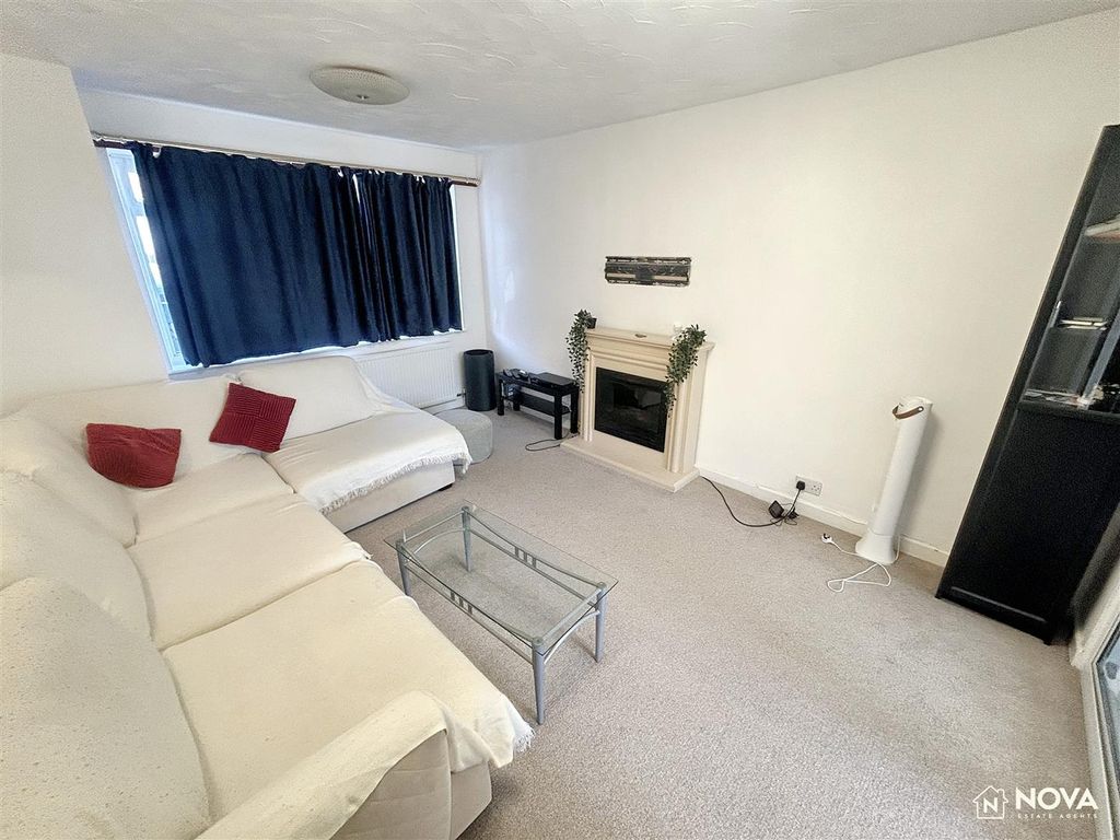 Property photo 3 of 18 Img_2467.Jpg