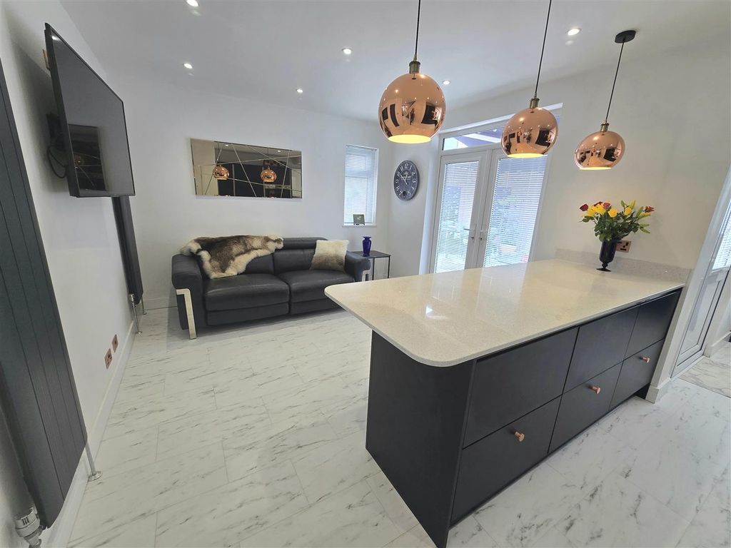 Property photo 3 of 20 Open Plan Kitchen Diner