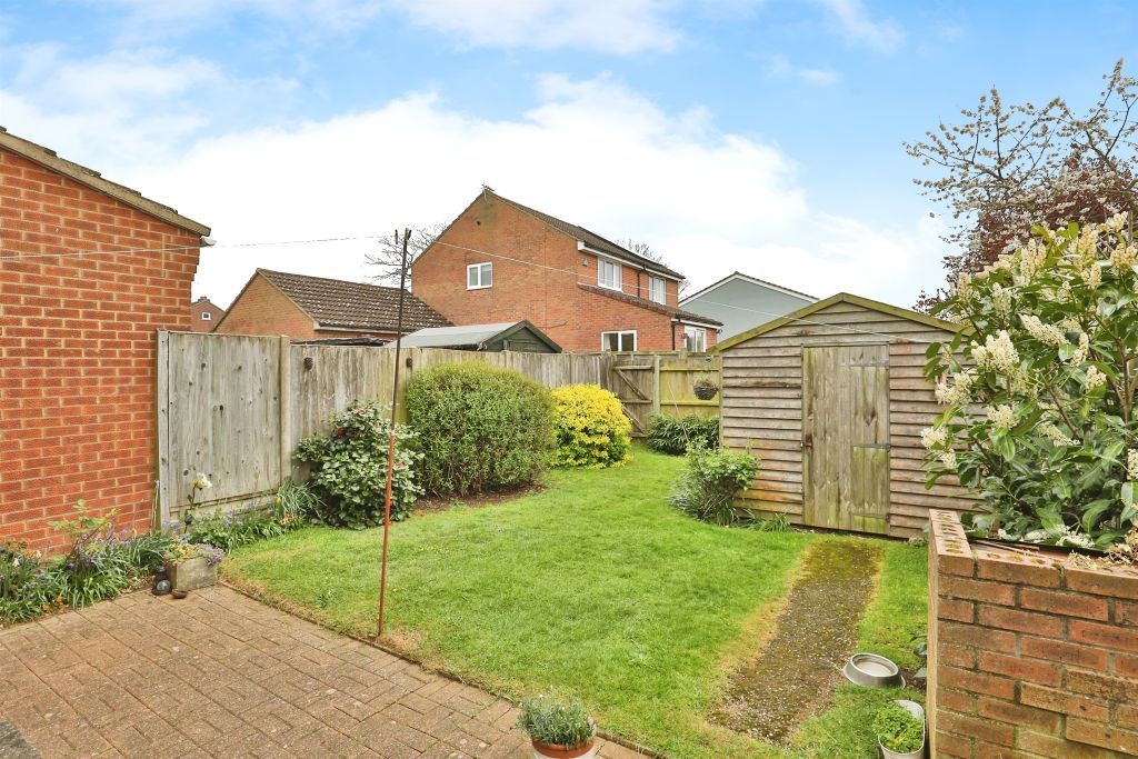 Property photo 3 of 11